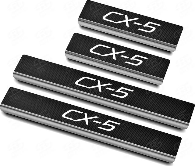 Накладки RusStal на пороги (лист нерж. карбон с надписью) для Mazda CX-5 I 2012-2017. Артикул MZDCX512-06