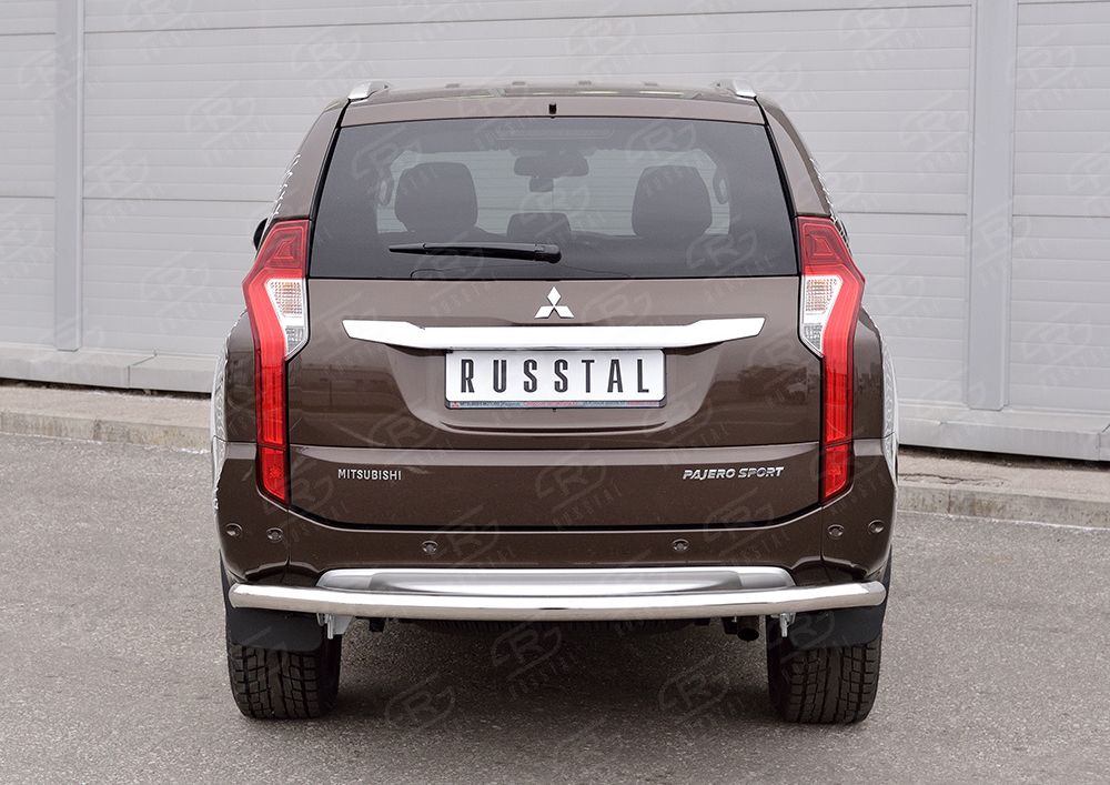 Защита RusStal заднего бампера d63 секции для Mitsubishi Pajero Sport III 2016-2020. Артикул MPJSZ-002489