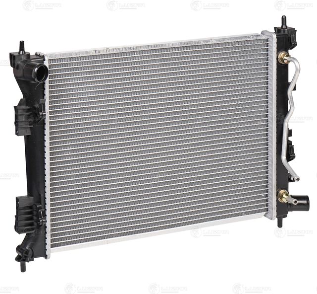 Радиатор охлаждения двигателя Luzar для Hyundai Solaris I 2010-2017. Артикул LRc 0803