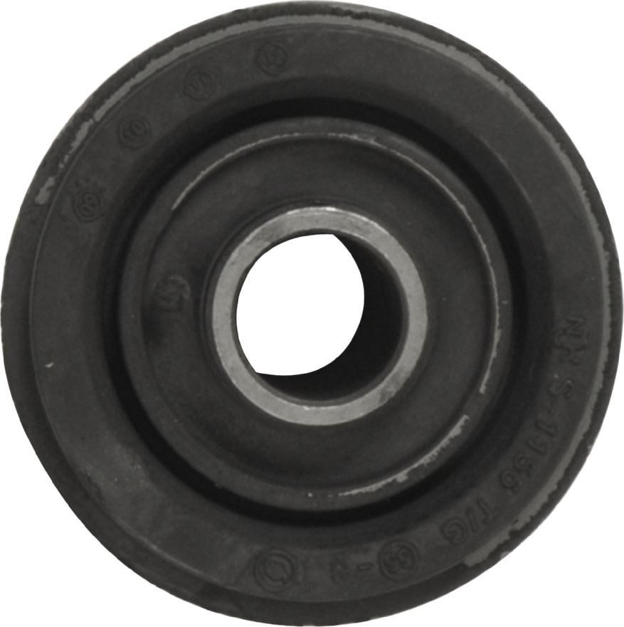 Сайлентблок переднего рычага подвески Blue Print (резина/металл). Артикул ADT380114