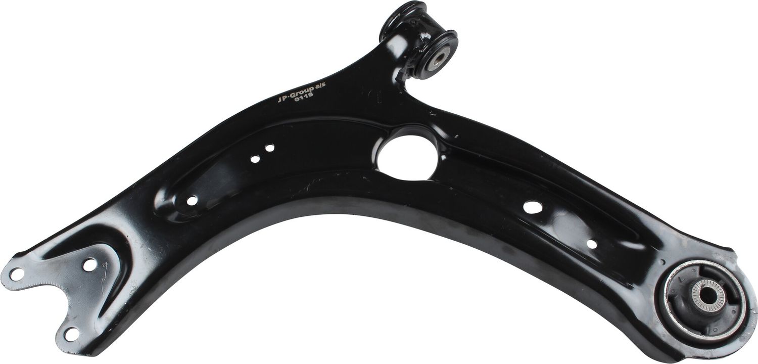 Поперечный рычаг передней подвески JP Group. Артикул 1140109670