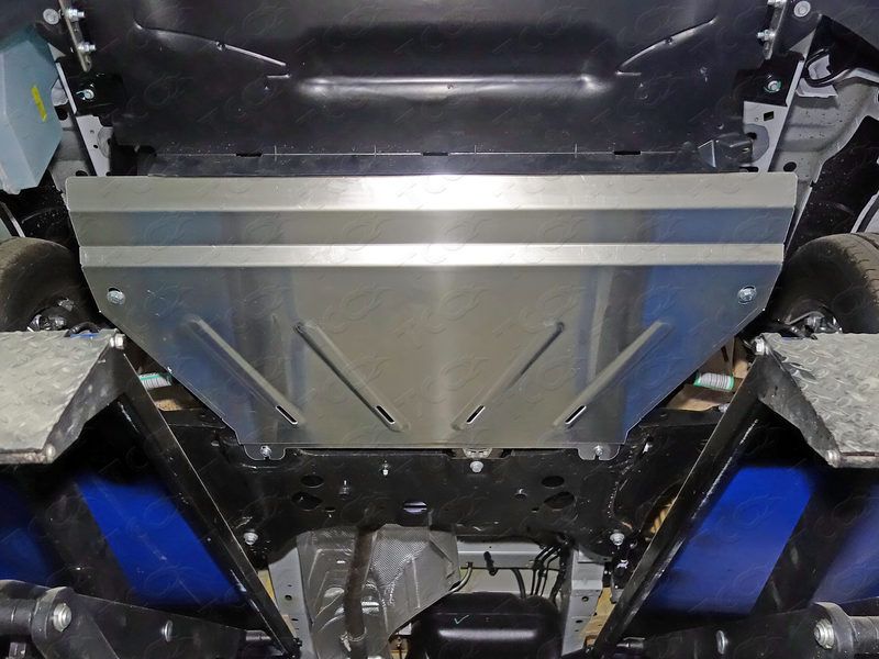 Защита алюминиевая ТСС (4 мм) для картера и КПП Ford Transit 2013-2026. Артикул ZKTCC00209