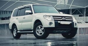 Дефлекторы SIM для окон Mitsubishi Pajero IV 2006-2025. Артикул SMIPAJ0732