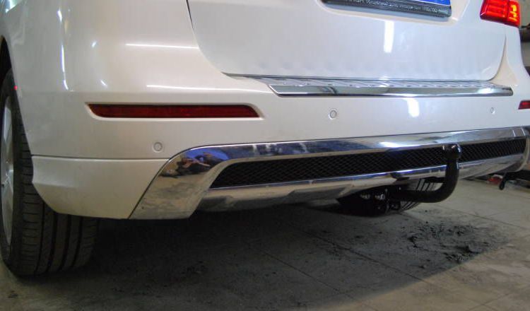 Фаркоп Лидер-Плюс для Mercedes-Benz M-Класс (ML) W164 (исключая AMG) 2005-2011. Артикул M205-A