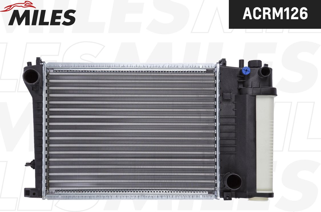 Радиатор охлаждения двигателя Miles для BMW 5 III (E34) 1987-1996. Артикул ACRM126