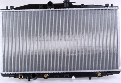 Радиатор охлаждения двигателя Nissens. Артикул 68152