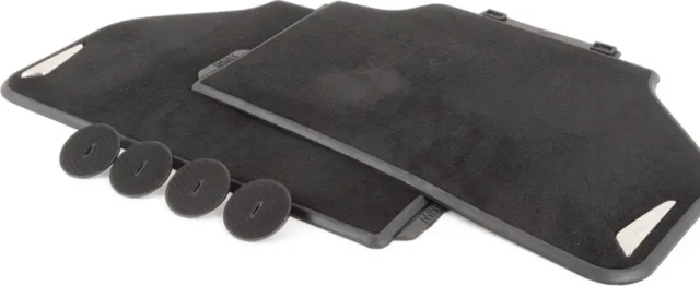 Коврики BMW оригинальные текстильные для салона BMW X4 F26 2014-2018 задние. Артикул 51472286006