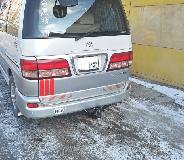 Фаркоп Halty для Toyota Hiace Regius 2WD/4WD 1997-1999. Американский квадрат. Артикул THiARe99-02-E (H.T58.E)