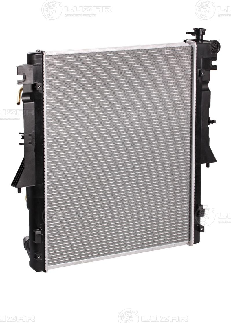 Радиатор охлаждения двигателя Luzar для Fiat Fullback I 2016-2026. Артикул LRc 11150