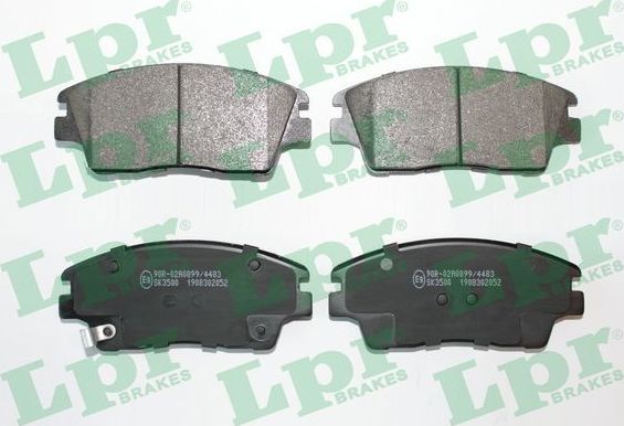 Тормозные колодки LPR. Артикул 05P2052