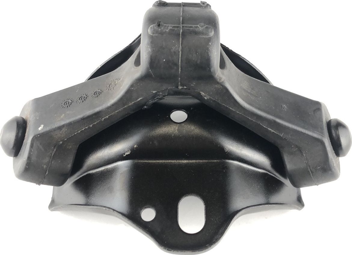 Крепление глушителя Jikiu. Артикул EP33005