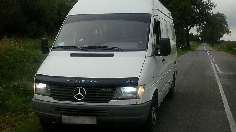 Дефлектор Vip-Tuning для капота Mercedes-Benz Sprinter W903 1995-2002. Артикул MRD03