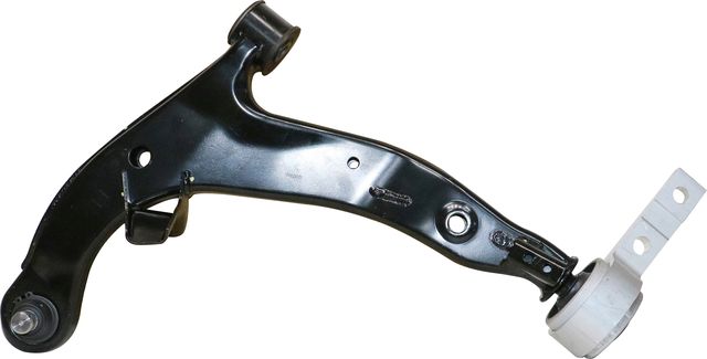 Поперечный рычаг передней подвески CTR левый для Nissan Teana J31 2003-2008. Артикул CQ0277L