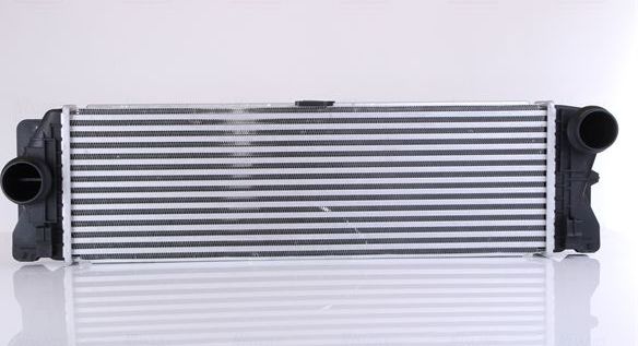 Интеркулер Nissens для Mercedes-Benz Sprinter 907, 910 2018-2026. Артикул 961597