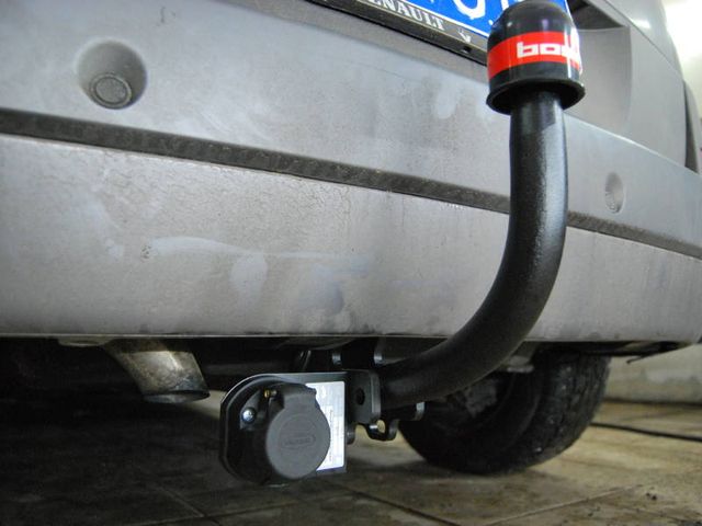 Фаркоп Oris (ранее Bosal) для Renault Megane III хэтчбек 2008-2026. Артикул 1425-A