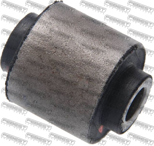 Сайлентблок заднего рычага подвески Febest внутренний для Nissan 350Z I 2002-2009. Артикул NAB-087