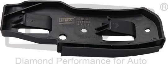 Кронштейн бампера DPA правый для Volkswagen Passat B5 2000-2005. Артикул 88071430802