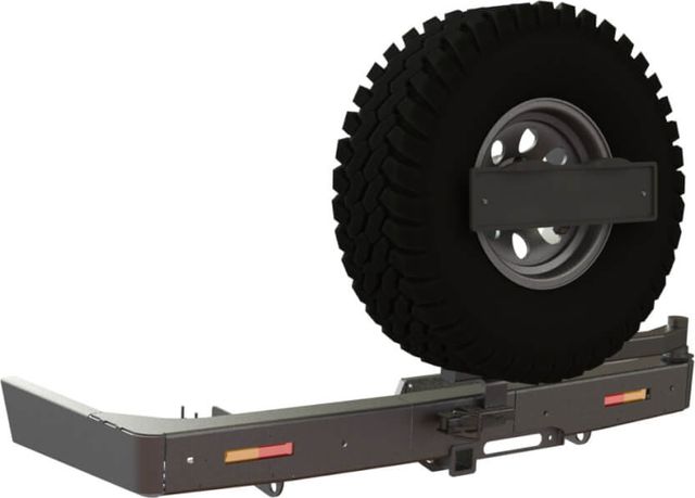 Бампер силовой STC задний для Toyota Land Cruiser Prado 150 2009-2017 с квадратом под фаркоп, площадкой под лебедку, кронштейном крепления запасного колеса по центру, кронштейном крепления гос номера и дублирующими фонарями. Артикул STC-TLCP150-BR-W-C1-L1