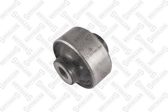 Сайлентблок переднего рычага подвески Stellox. Артикул 77-01193-SX