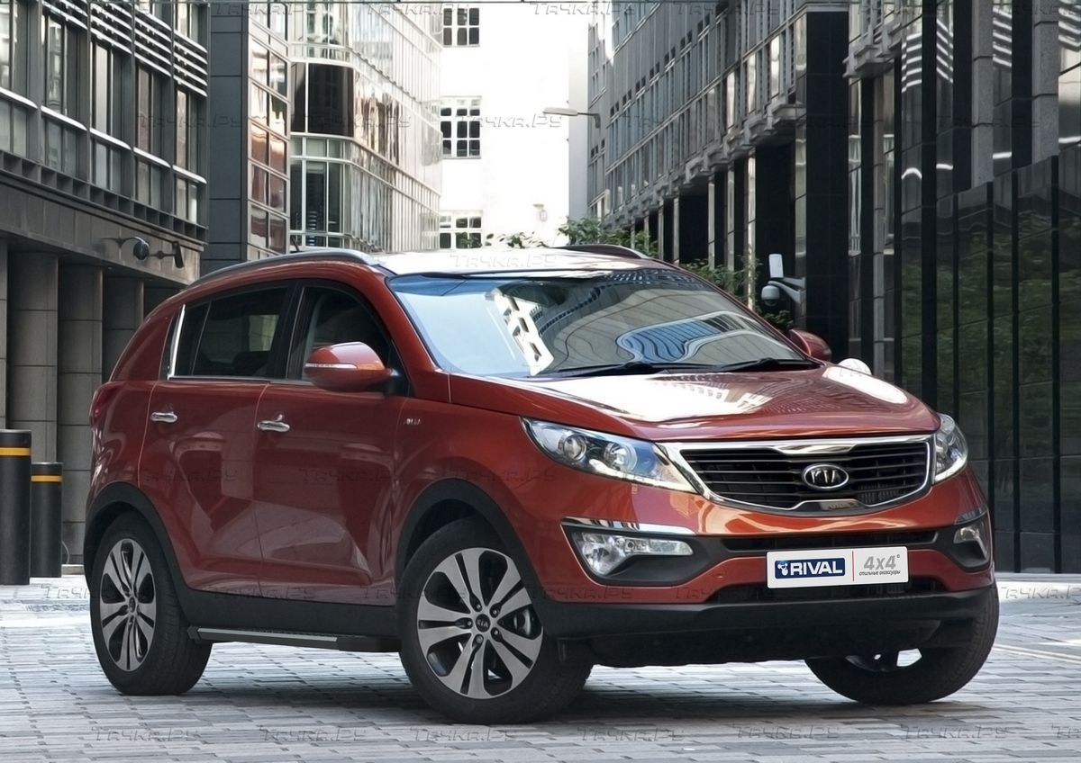 Пороги алюминиевые Rival Bmw-Style круг для Kia Sportage III 2010-2014. Артикул D173AL.2303.2
