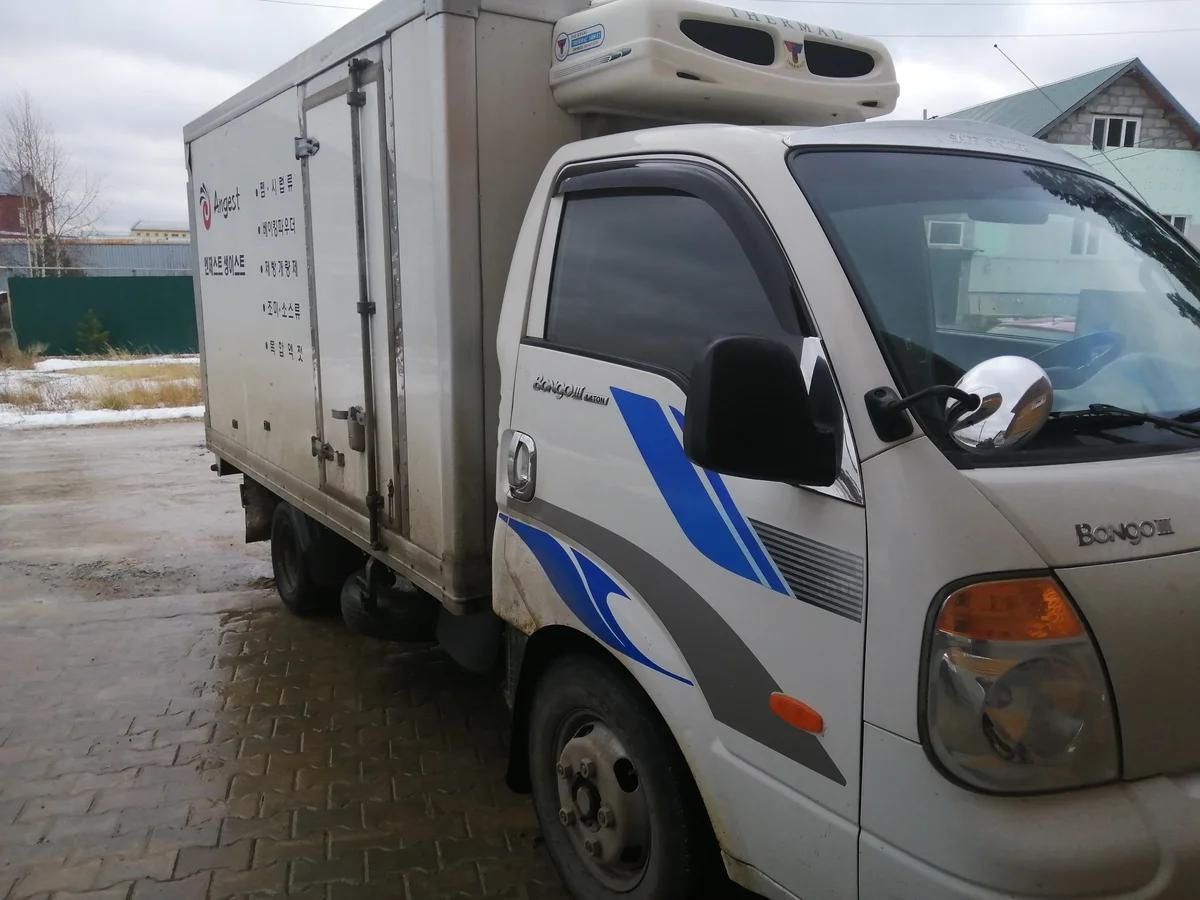 Дефлекторы Cobra Tuning для окон (передняя пара) Kia Bongo III 2004-2012. Артикул K13404