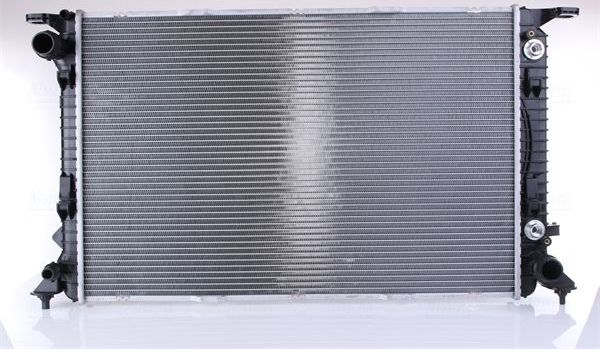 Радиатор охлаждения двигателя Nissens. Артикул 606466