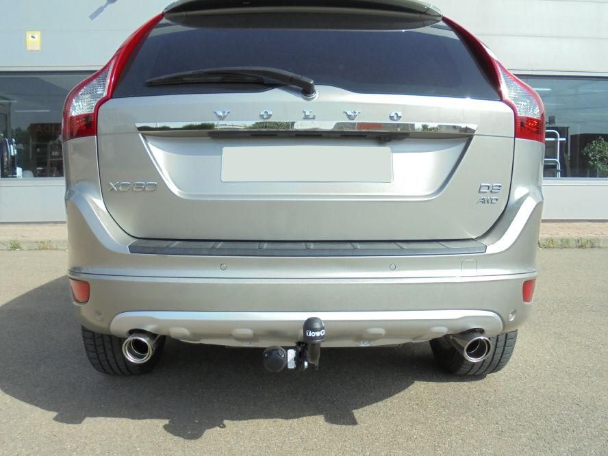 Фаркоп Aragon для Volvo XC60 2008-2017. Артикул E6810AA
