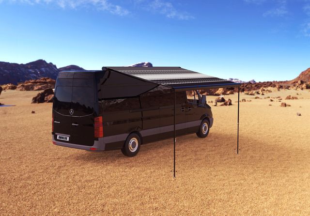 Маркиза автомобильная РИФ 3,0х2,5 м кассетная, привод механический, электромотор, корпус черный. Артикул RIF5833-3025BM