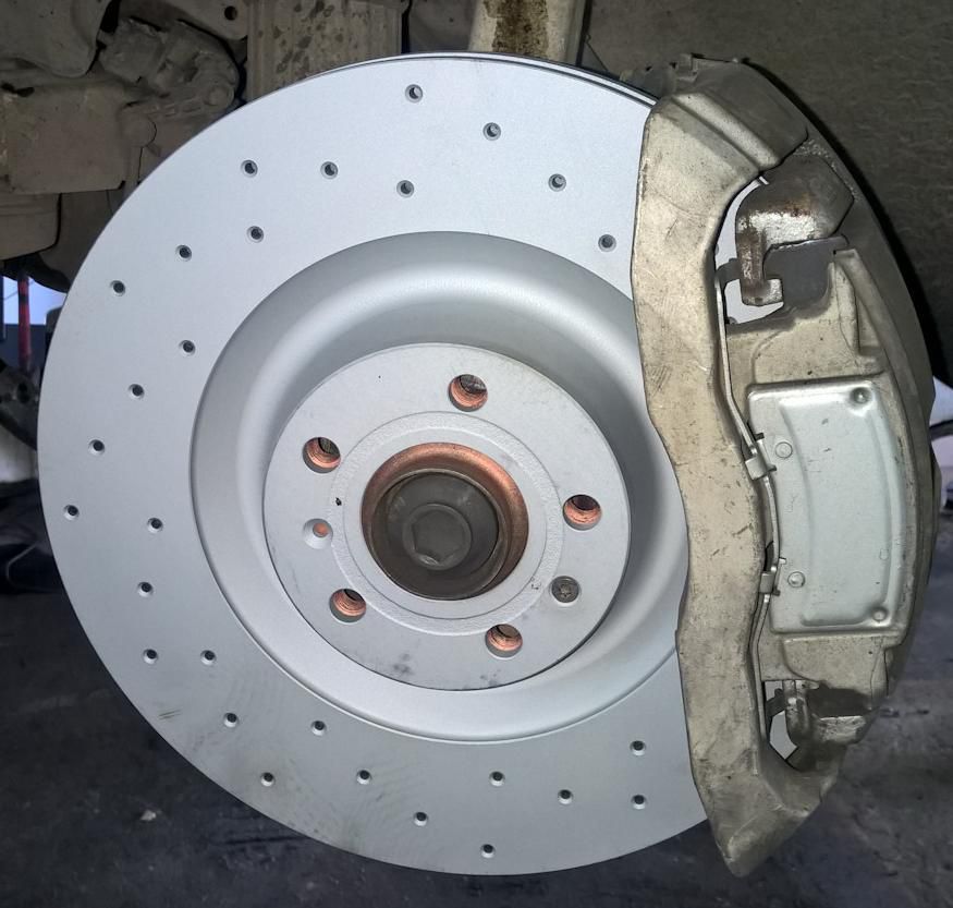 Тормозной диск Zimmermann Sport Coat Z. Артикул 100.3305.52