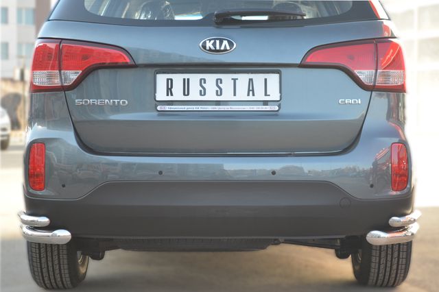 Защита RusStal заднего бампера уголки d63/42 для Kia Sorento II рестайлинг 2012-2026. Артикул KIZ-001274