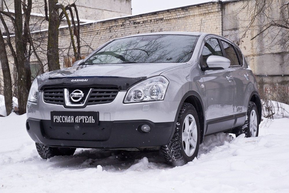 Зимняя заглушка (утеплитель) Русская Артель решетки переднего бампера для Nissan Qashqai I 2006-2010. Артикул ZRNQ-038202