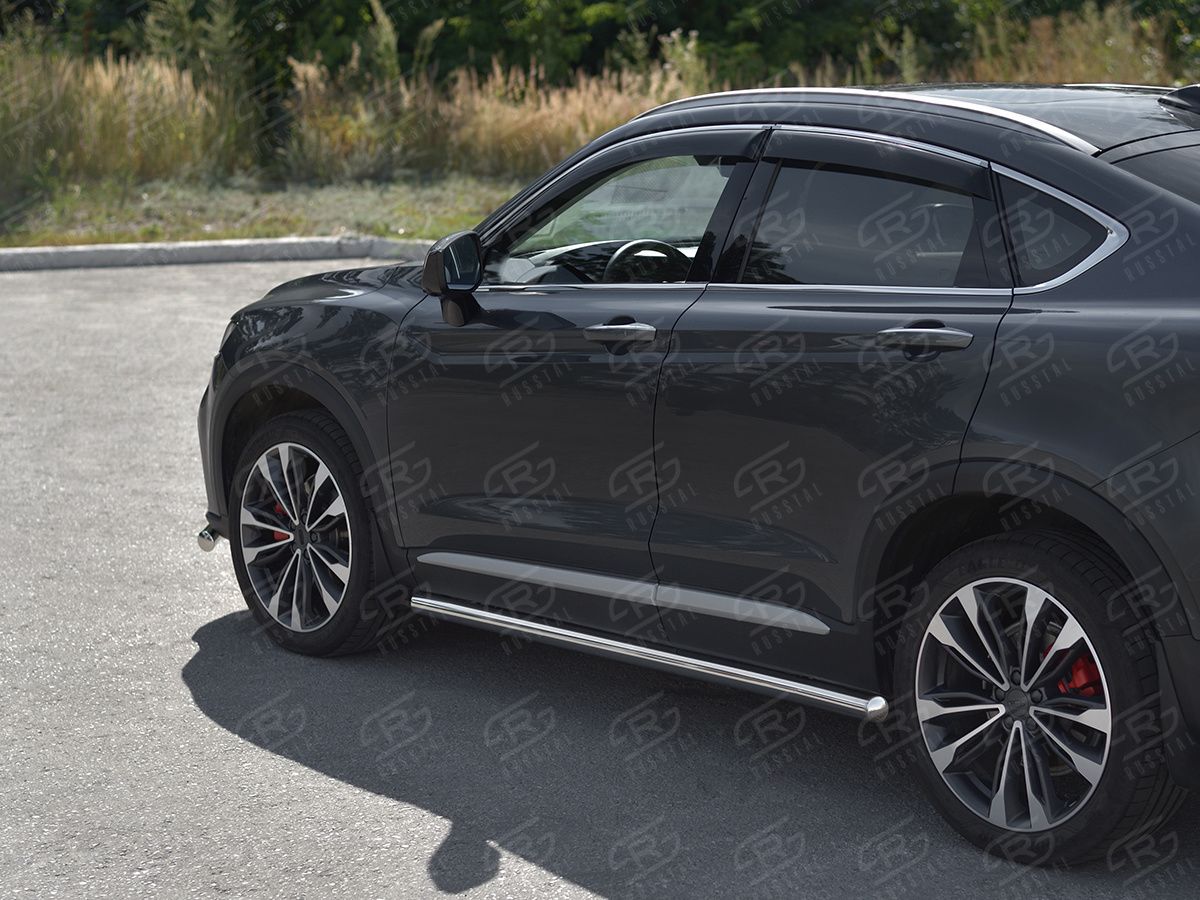 Защита порогов RusStal труба d63 (вариант 3) для Geely Tugella 2020-2026. Артикул GTGT-0039453