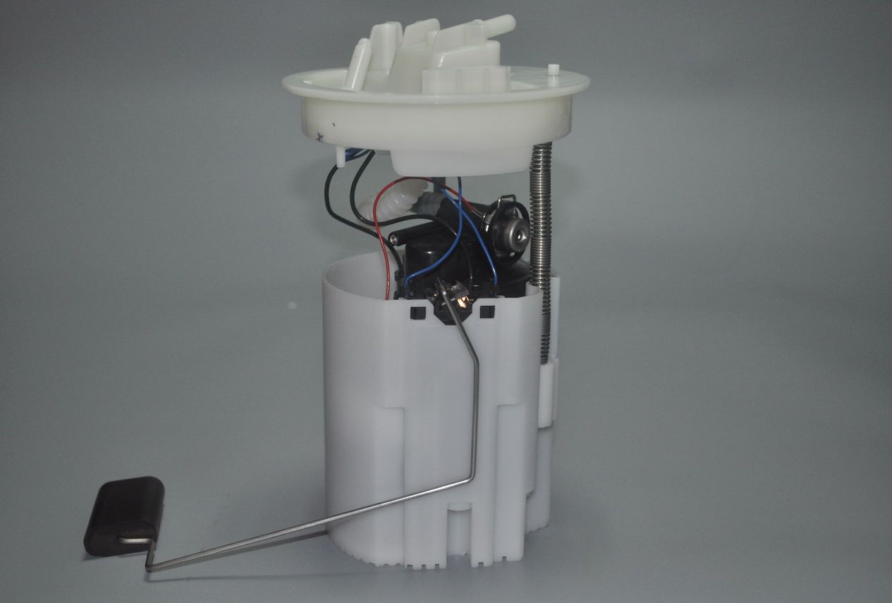 ТОПЛИВНЫЙ БЕНЗОНАСОС В СБОРЕ FORD C-MAX II 1.6 ECOBOOST C-MAX II 1.6 E (Achr). Артикул EFM1201702