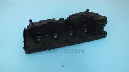 Крышка клапанная (Quattro Freni). Артикул qf72a00048