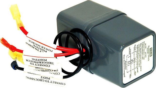 Датчик давления VIAIR c реле 12 атм вкл/14 атм выкл. Артикул 90118