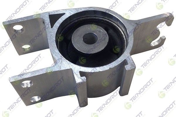 Сайлентблок переднего рычага подвески Teknorot. Артикул SB 884