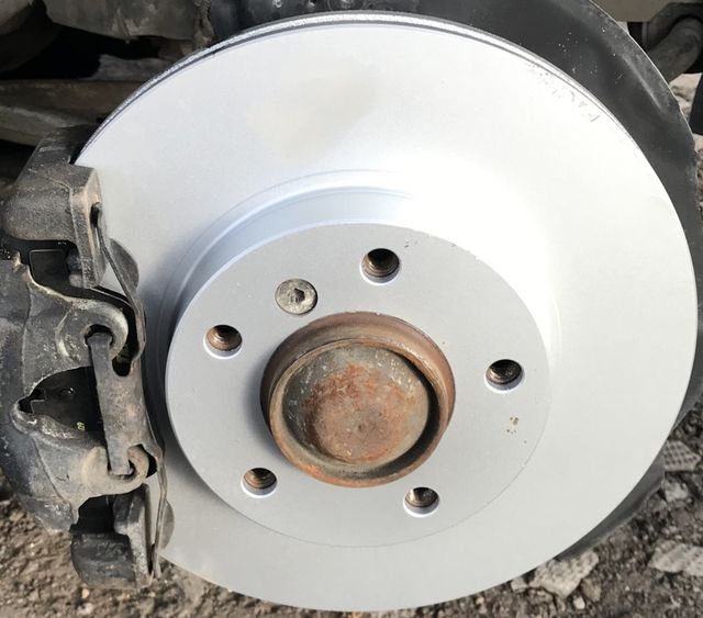 Тормозной диск Textar Pro+ передний для BMW Z3 I 1996-2003. Артикул 92055605