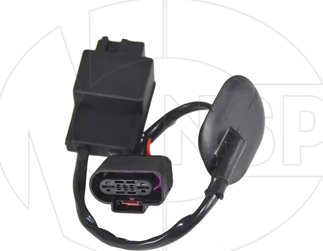 Блок управления топливного насоса SKODA Rapid NSP081K0906093H NSP. Артикул NSP081K0906093H