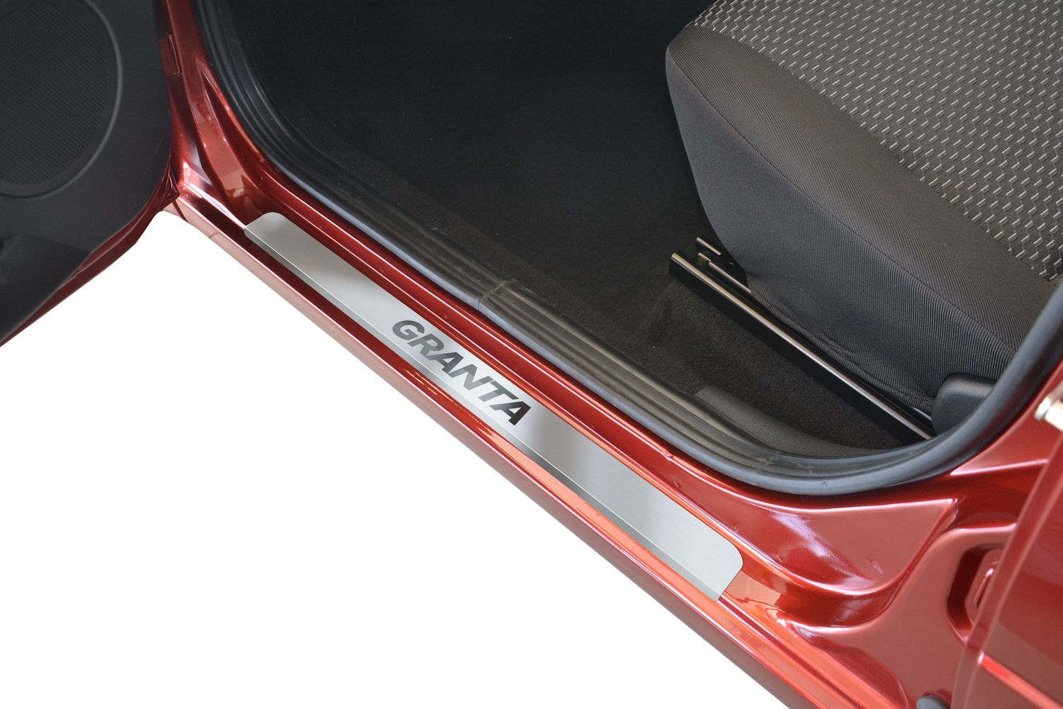 Накладки PT Group на пороги НПС для Lada Granta I седан, лифтбек 2011-2026. Артикул 01912401