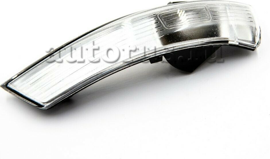 Поворотник (фонарь указателя поворота) Ford. Артикул 1538488