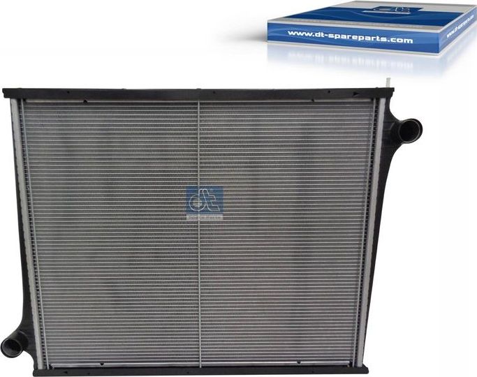 Радиатор охлаждения двигателя DT Spare Parts. Артикул 1.11241