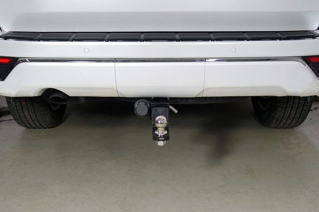 Фаркоп ТСС под американский квадрат для Toyota Land Cruiser 300 2021-2026. Артикул TCU00288