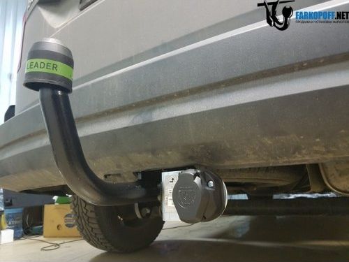Фаркоп Лидер-Плюс для Volkswagen Caddy 2004-2020. Артикул V113-A