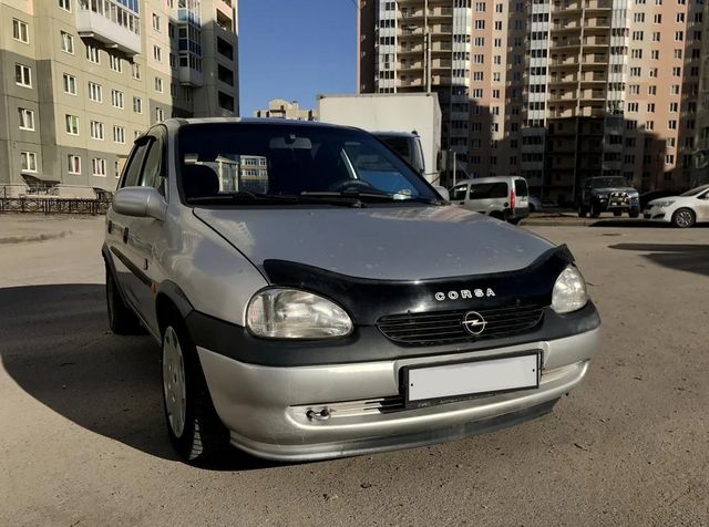 Дефлектор VT52 для капота Opel Corsa B 1993-2000. Артикул OP05VT