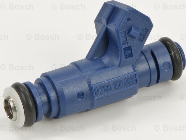 Форсунка бензиновая Audi A4  Skoda SuperB  VW Passat (Bosch). Артикул 280156065