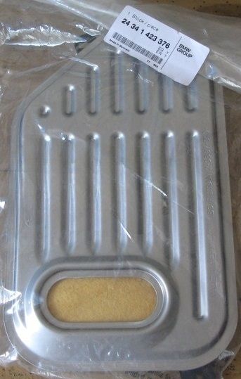 Масляный фильтр BMW. Артикул 24341423376