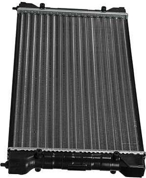 Радиатор охлаждения двигателя Zentparts для Volkswagen Passat B3 1988-1997. Артикул Z20049