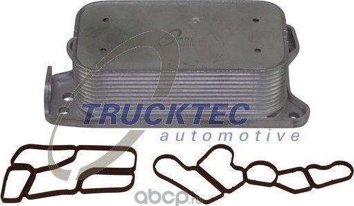 Радиатор масляный (маслоохладитель) для двигателя Trucktec Automotive. Артикул 02.18.130