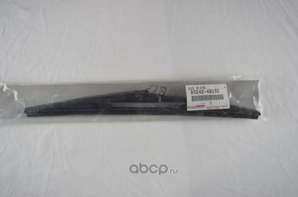 Щетки стеклоочистителя (дворники) Toyota. Артикул 8524248030