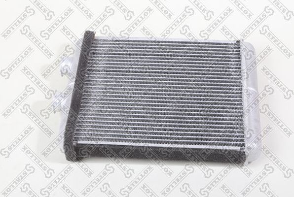 Радиатор отопителя (печки) Stellox. Артикул 10-35112-SX